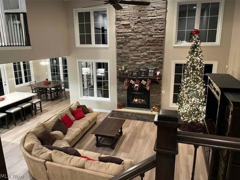 346 Glasgow Drive, Cleveland, OH 44143 Photo 8