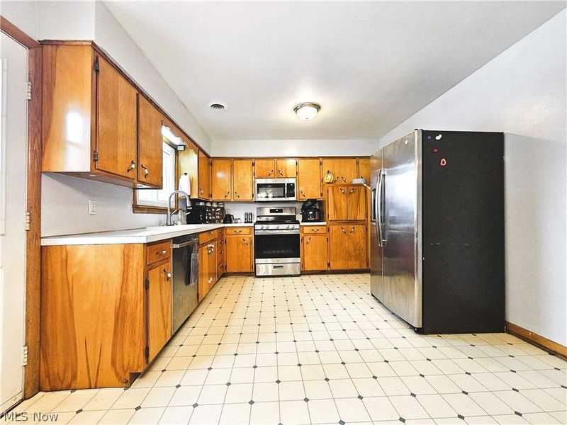 2699 Melrose Drive, Wooster, OH 44691 Photo 6