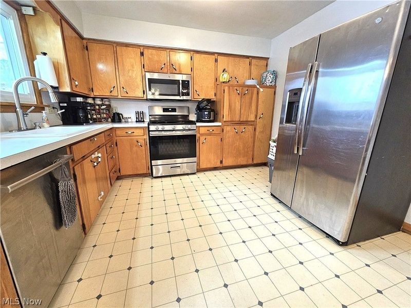 2699 Melrose Drive, Wooster, OH 44691 Photo 8