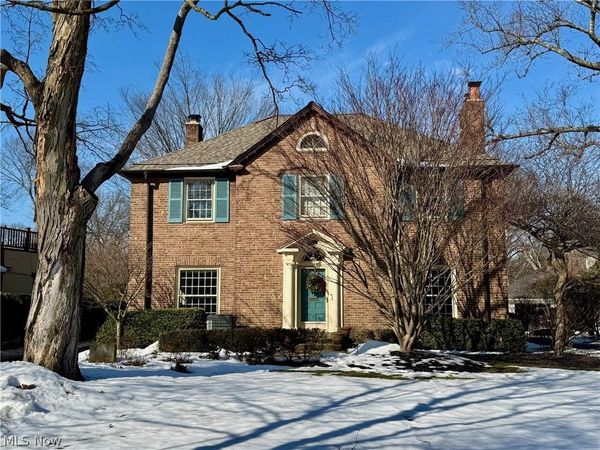 18801 Oxford Road, Shaker Heights, OH 44122