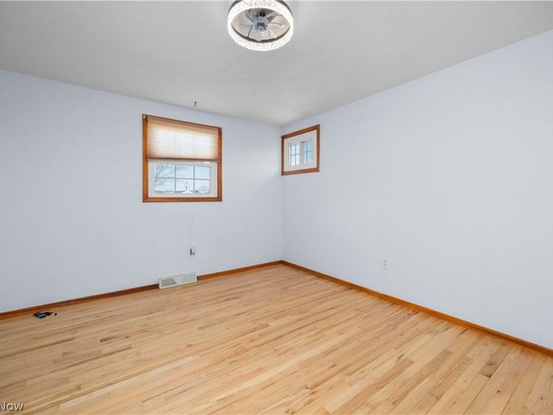 757 W Martin Avenue, Amherst, OH 44001 Photo 20