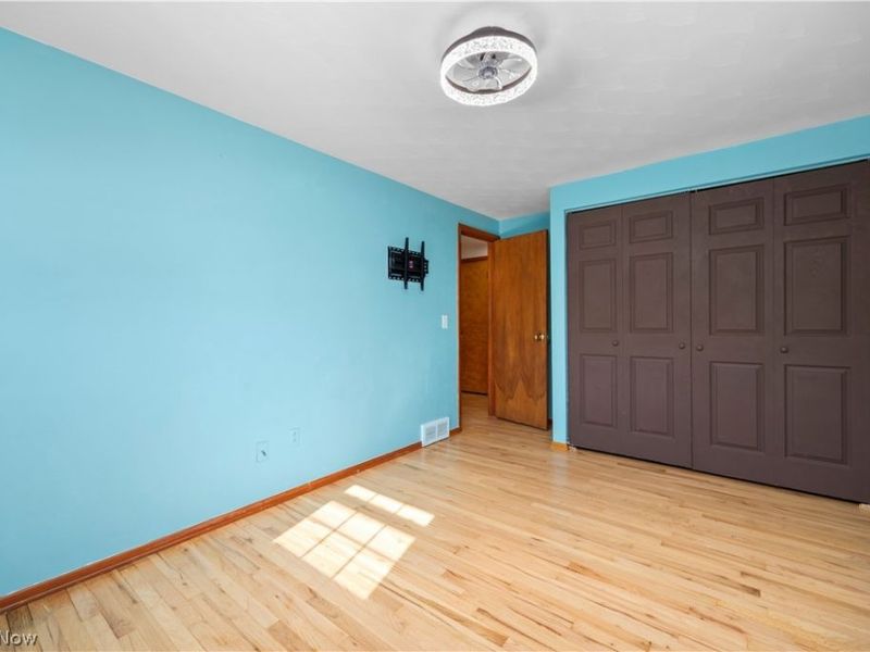 757 W Martin Avenue, Amherst, OH 44001 Photo 23