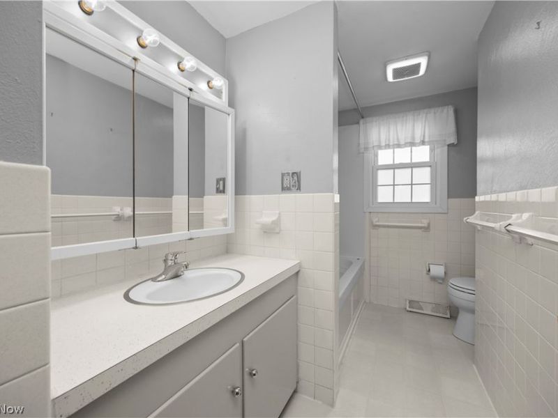 757 W Martin Avenue, Amherst, OH 44001 Photo 28