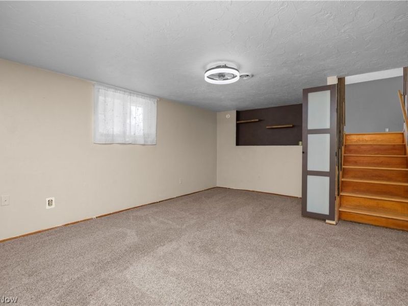 757 W Martin Avenue, Amherst, OH 44001 Photo 30