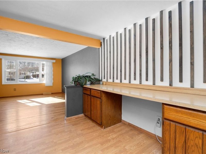 757 W Martin Avenue, Amherst, OH 44001 Photo 7