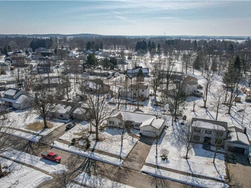 105 Pin Oak Trail, Seville, OH 44273 Photo 3