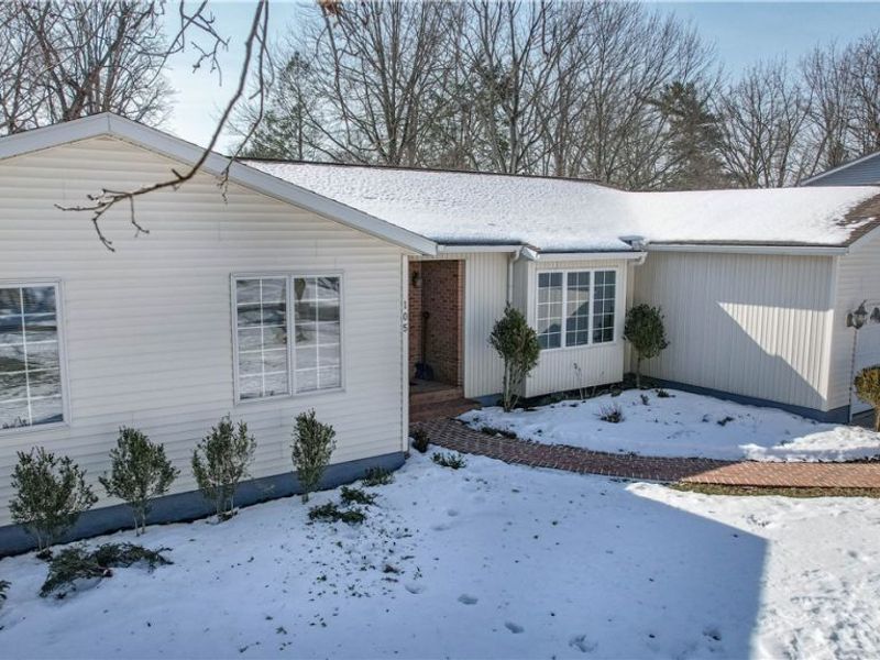 105 Pin Oak Trail, Seville, OH 44273 Photo 4