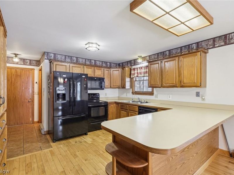 9491 State Street, Kinsman, OH 44428 Photo 10