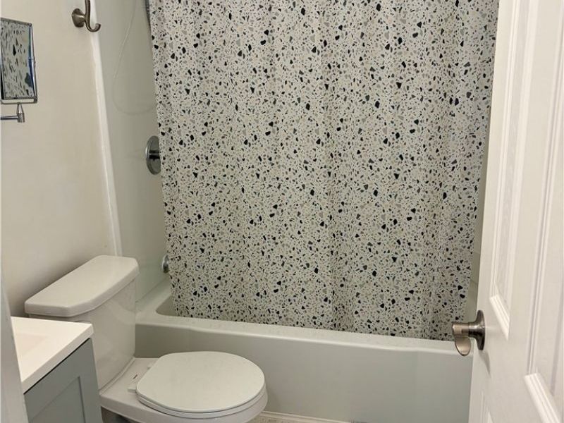 10301 Lake Avenue, Unit 408, Cleveland, OH 44102 Photo 16