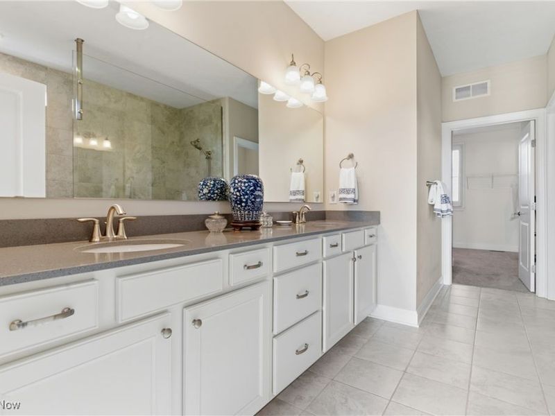 106 Brighton Drive, Aurora, OH 44202 Photo 22