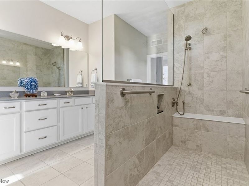 106 Brighton Drive, Aurora, OH 44202 Photo 23