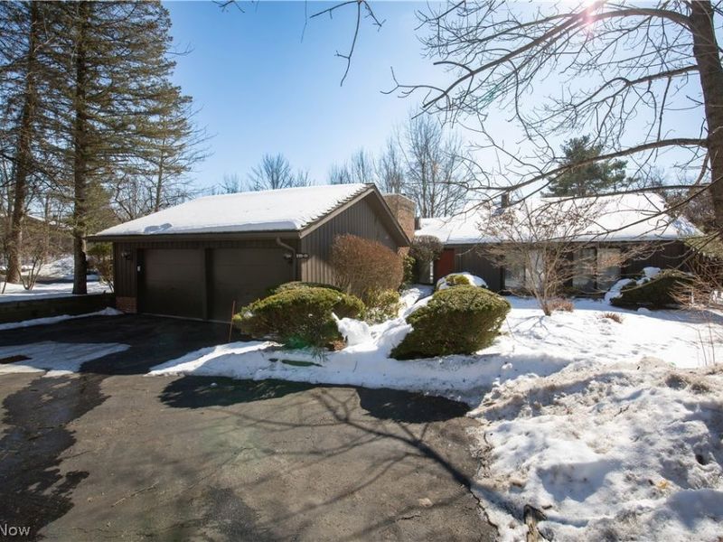 290-21 Hawthorne Drive, Aurora, OH 44202 Photo 5