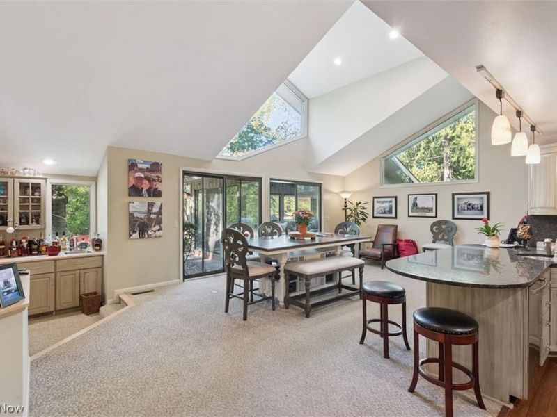 471-10 Antler Point, Aurora, OH 44202 Photo 11