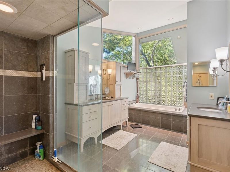 471-10 Antler Point, Aurora, OH 44202 Photo 21