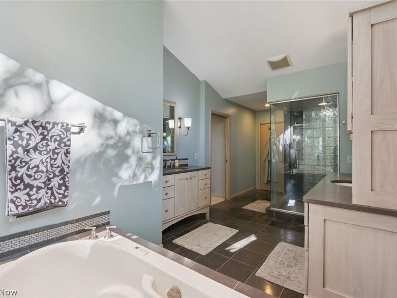 471-10 Antler Point, Aurora, OH 44202 Photo 22