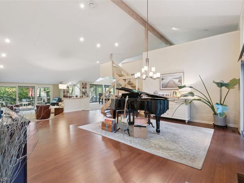 471-10 Antler Point, Aurora, OH 44202 Photo 5