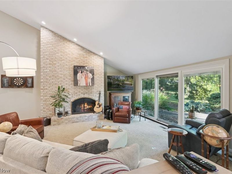 471-10 Antler Point, Aurora, OH 44202 Photo 7