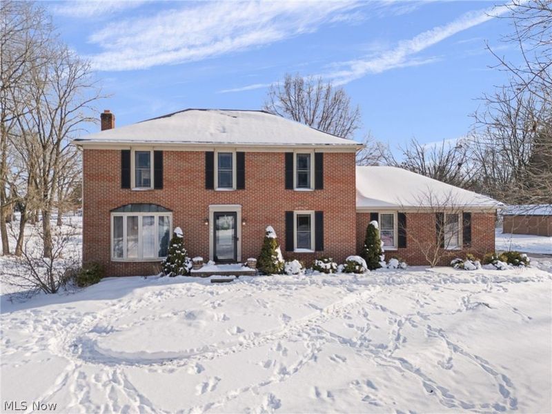 11585 El Dorado Circle NE, Hartville, OH 44632 Photo 1