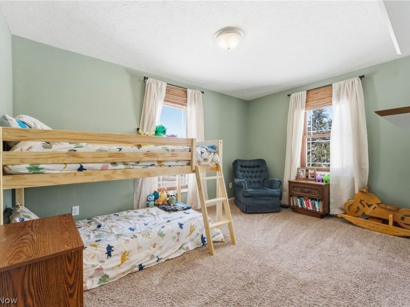 11585 El Dorado Circle NE, Hartville, OH 44632 Photo 17