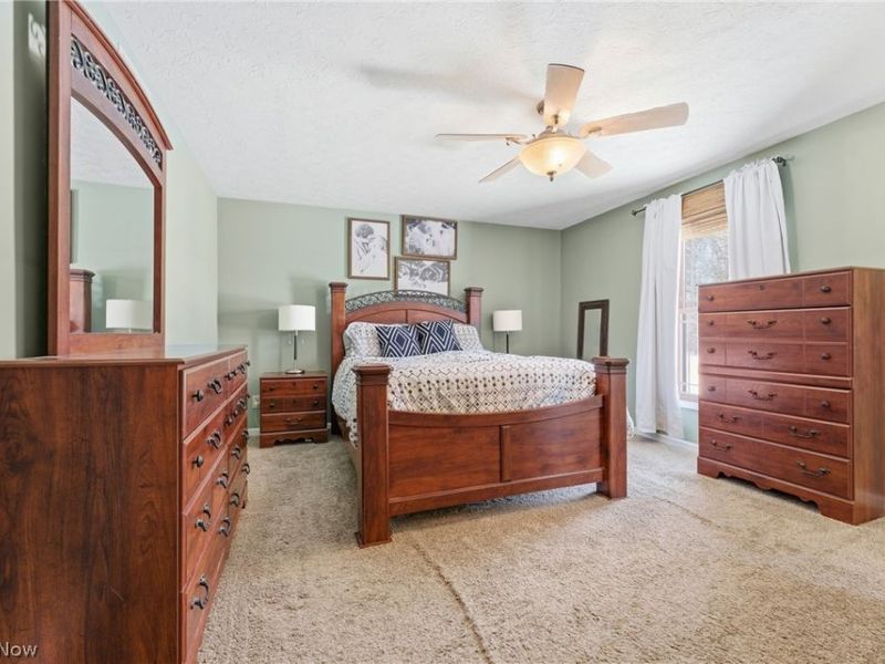 11585 El Dorado Circle NE, Hartville, OH 44632 Photo 19