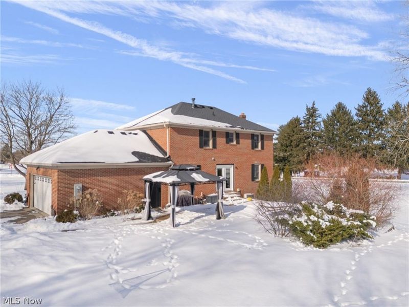 11585 El Dorado Circle NE, Hartville, OH 44632 Photo 25