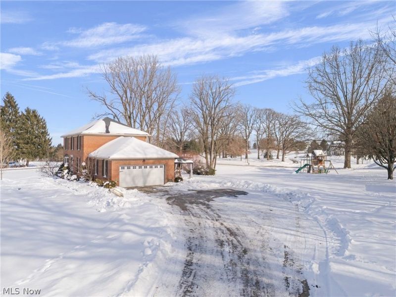 11585 El Dorado Circle NE, Hartville, OH 44632 Photo 26