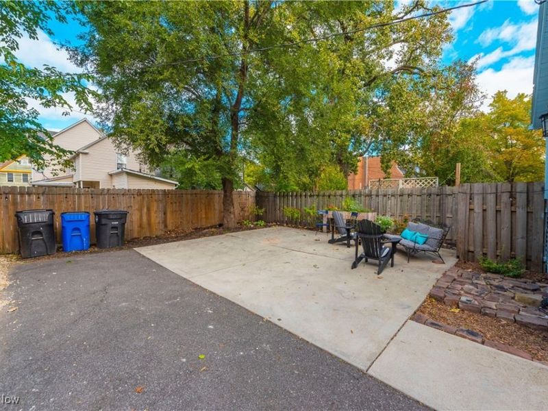 4300 Fulton Court, Cleveland, OH 44113 Photo 32