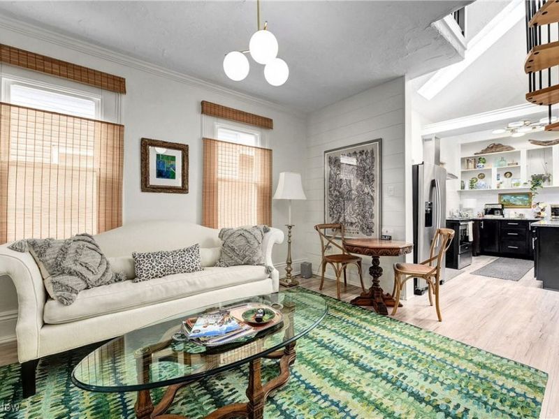 4300 Fulton Court, Cleveland, OH 44113 Photo 5