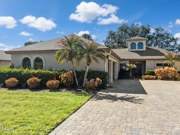 1995 Royal St George Court, Port Orange, FL 32128