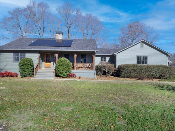456 W McIntosh Road, Brooks, GA 30205