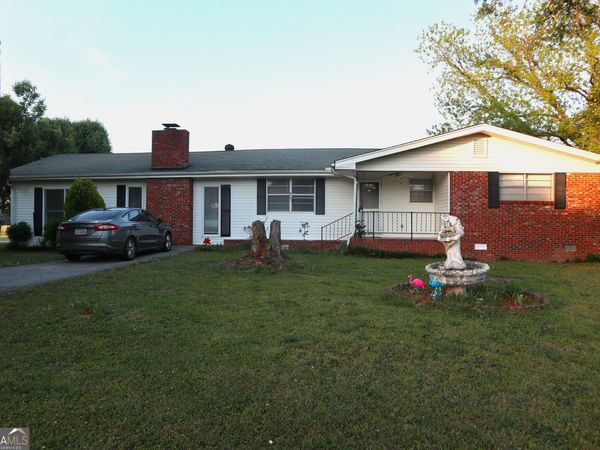 640 Gholston Street, Comer, GA 30629