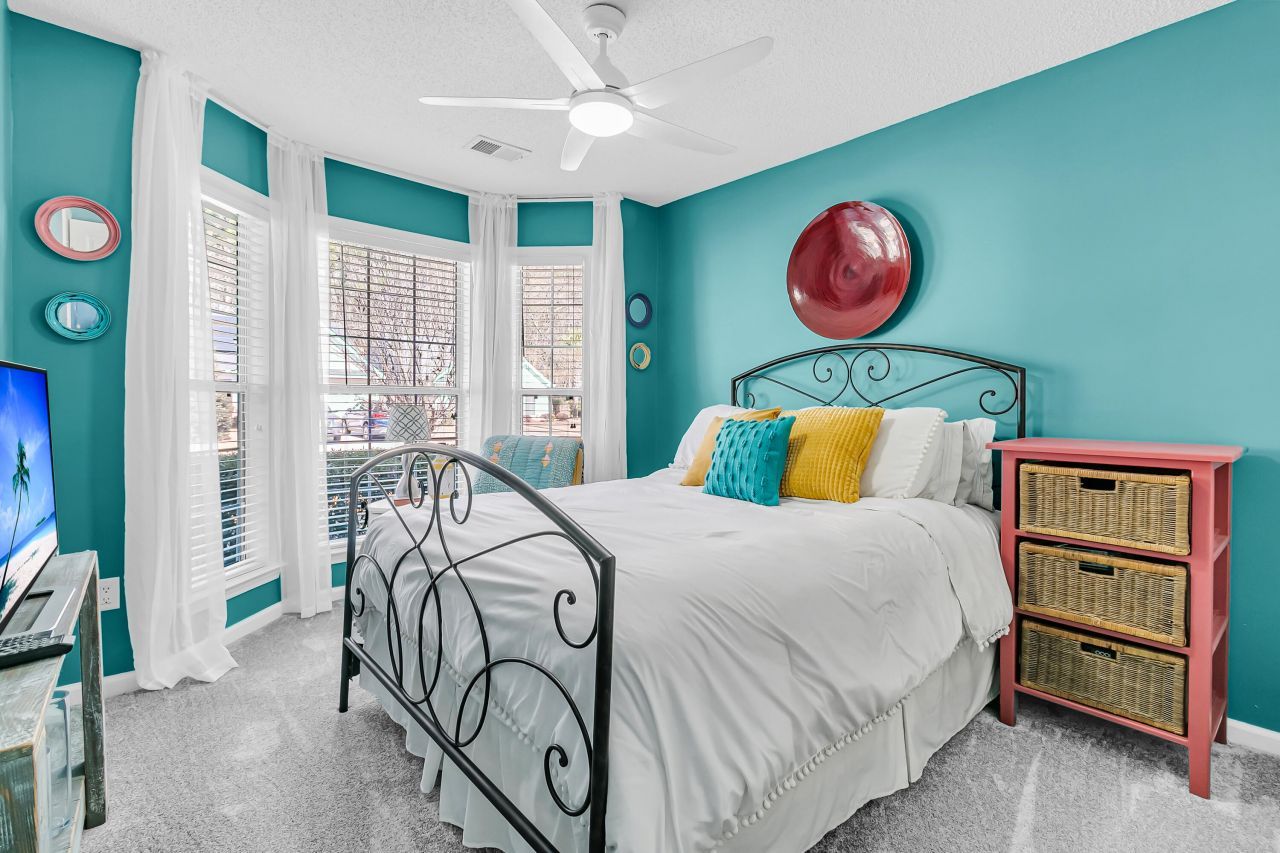 4884 Carnoustie Court Photo 19