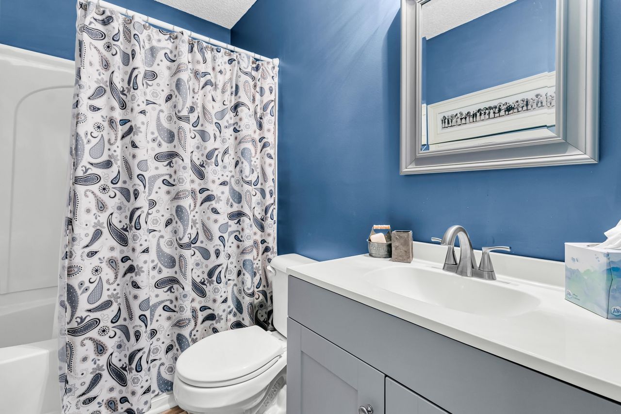 4884 Carnoustie Court Photo 20