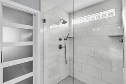 4884 Carnoustie Court photo 4