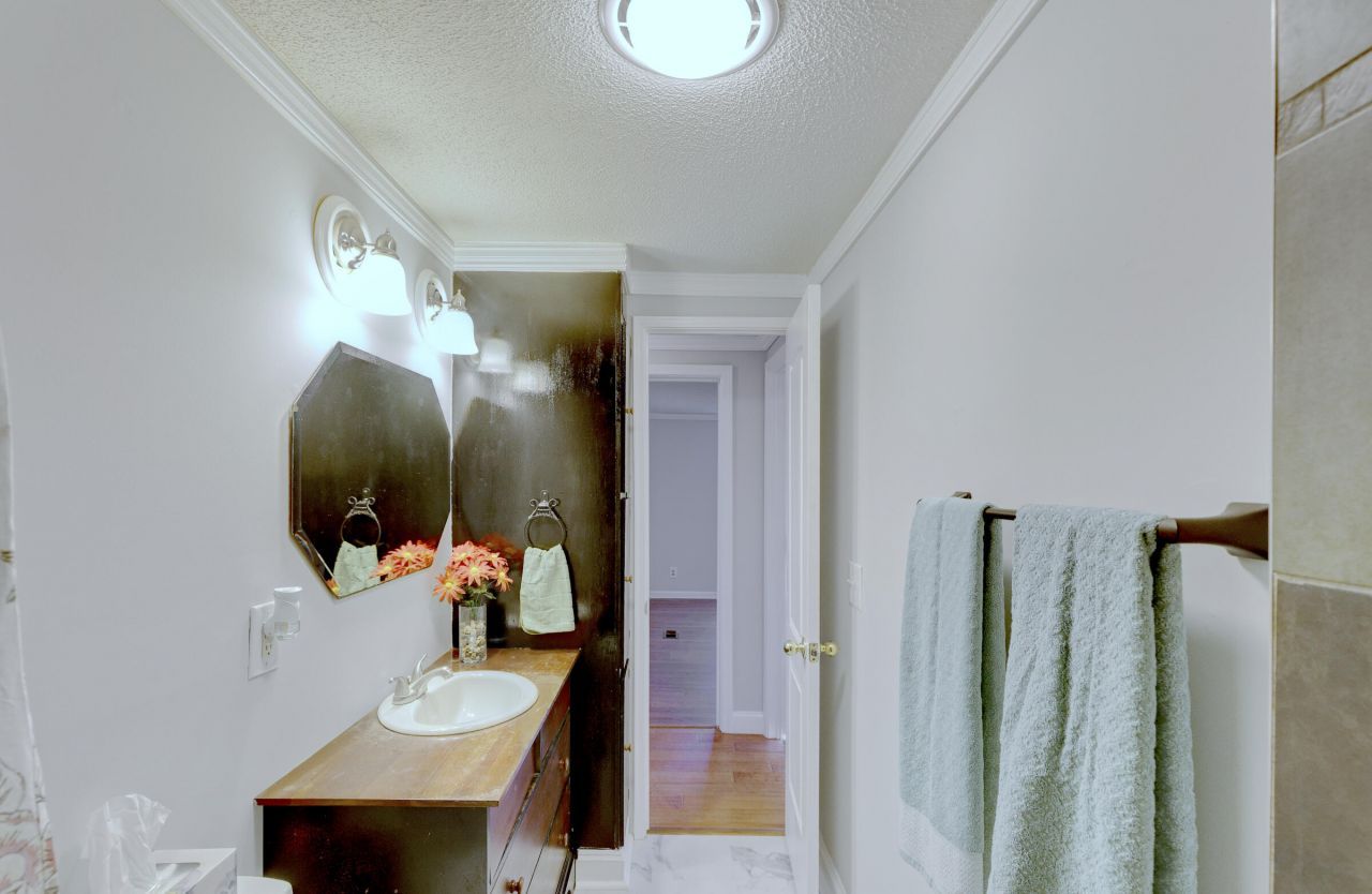 160 Grapevine Road Photo 23