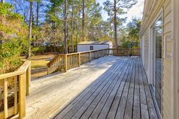 160 Grapevine Road photo 4