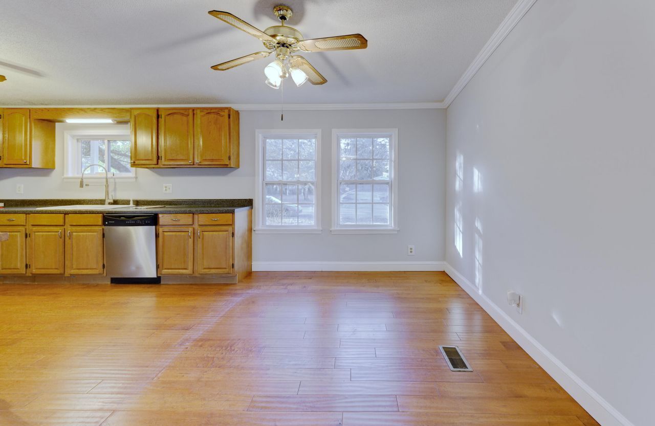 160 Grapevine Road Photo 40