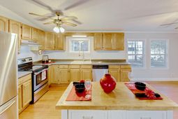 160 Grapevine Road photo 4