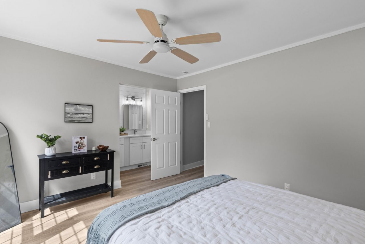 111 Driver Avenue Photo 16