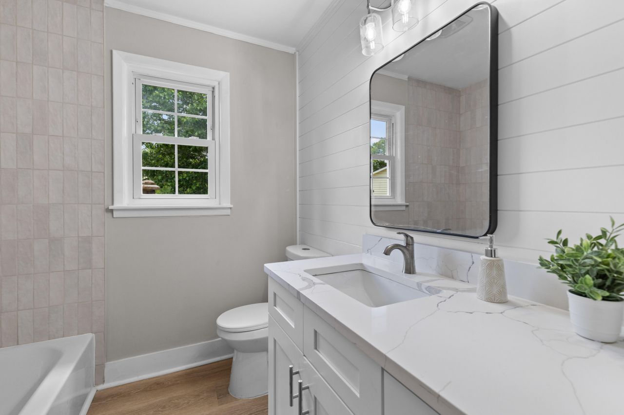 111 Driver Avenue Photo 19