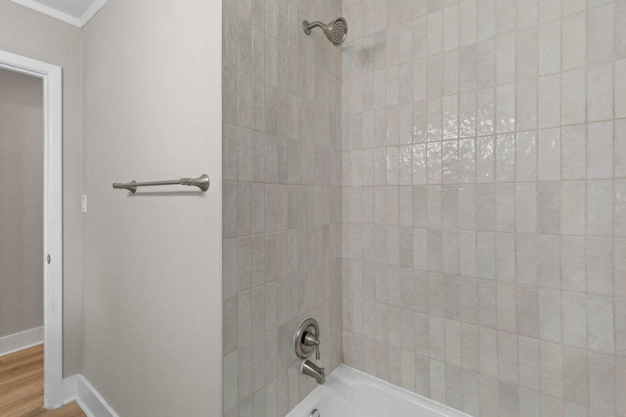 111 Driver Avenue Photo 20