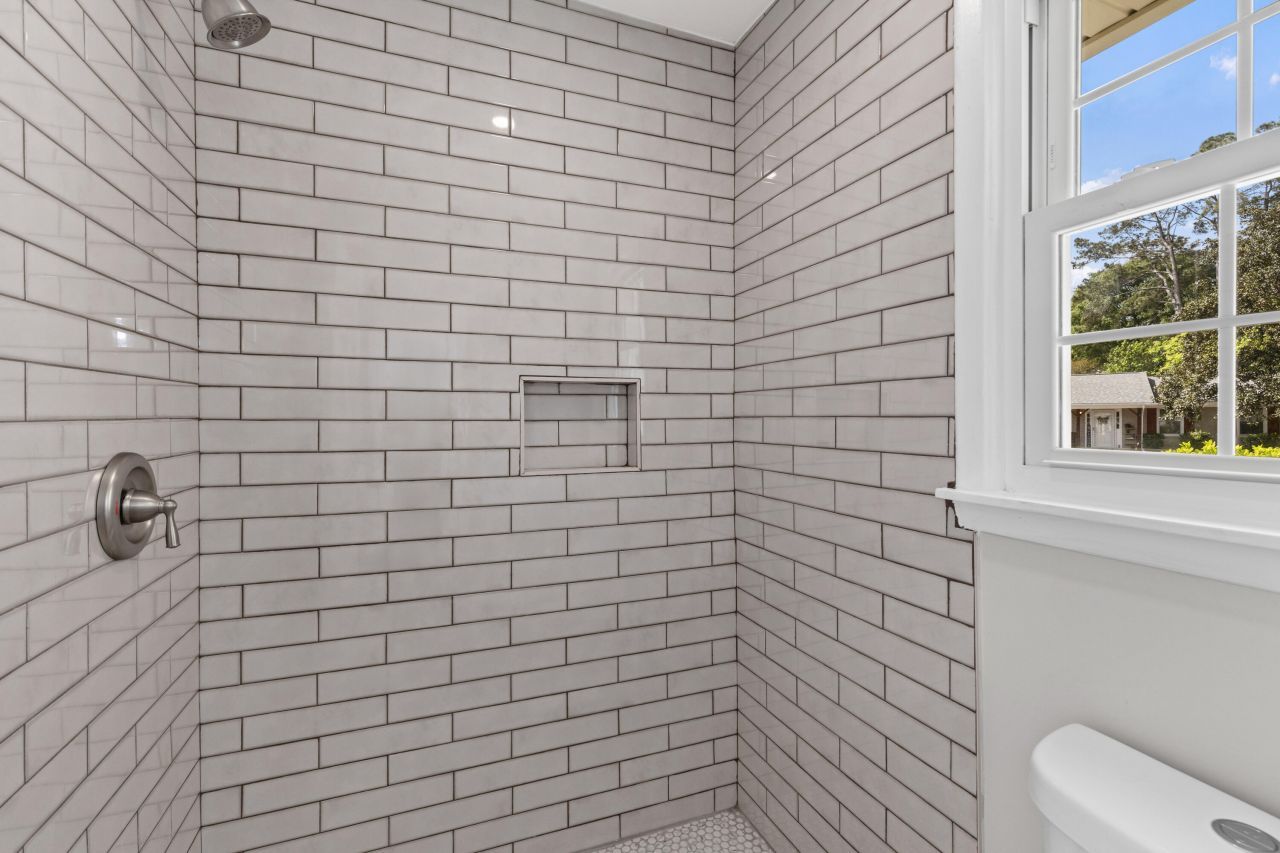 111 Driver Avenue Photo 25