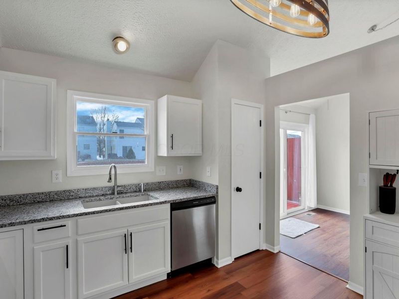 8231 Sea Star Drive, Blacklick, OH 43004 Photo 17