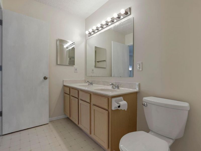 8231 Sea Star Drive, Blacklick, OH 43004 Photo 31