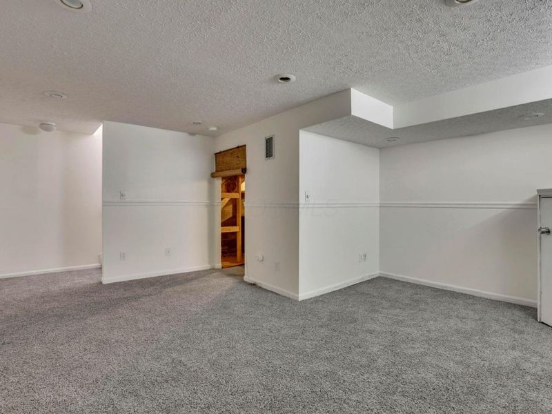 8231 Sea Star Drive, Blacklick, OH 43004 Photo 41