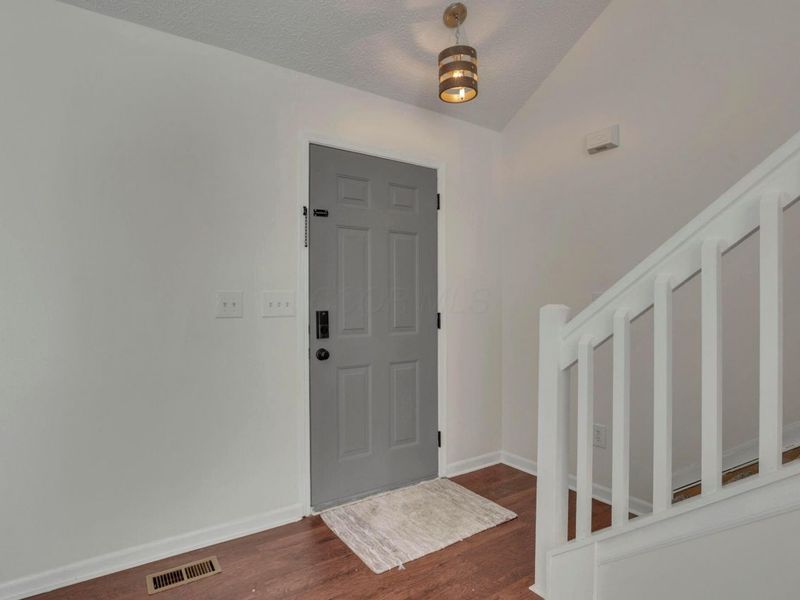 8231 Sea Star Drive, Blacklick, OH 43004 Photo 7