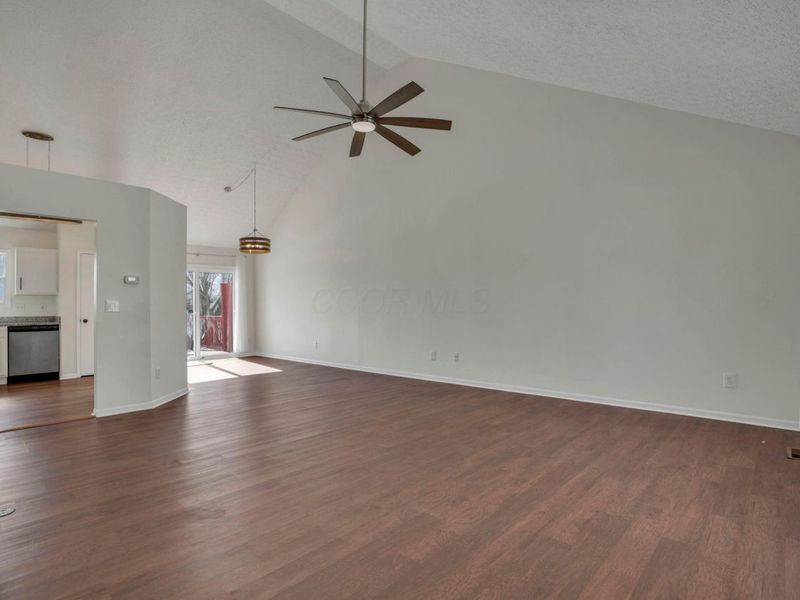 8231 Sea Star Drive, Blacklick, OH 43004 Photo 8