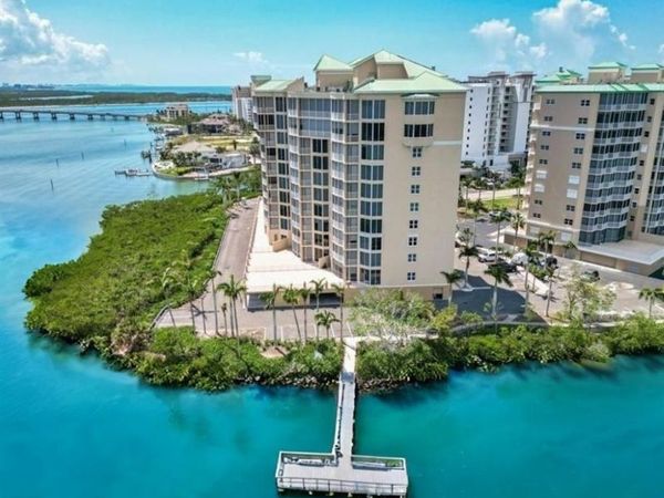 4137 Bay Beach LN, Unit 556, FORT MYERS BEACH, FL 33931