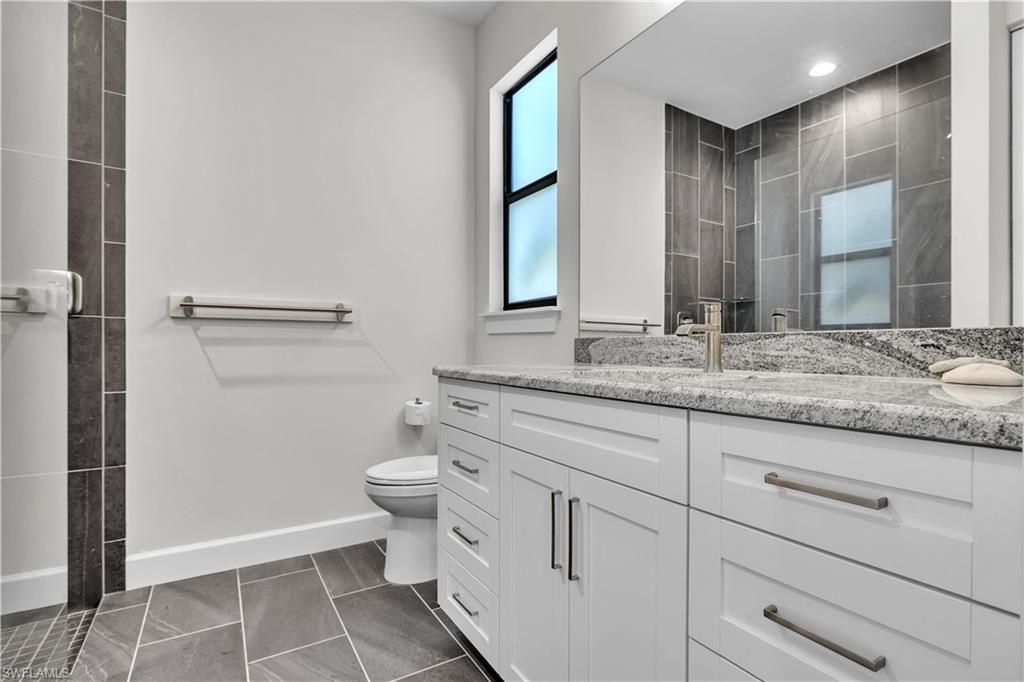 16800 Lady Diana Ct, Cape Coral, FL 33991 Photo