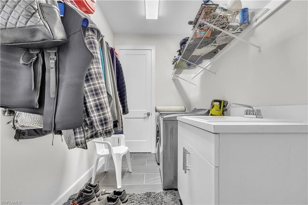 16800 Lady Diana Ct, Cape Coral, FL 33991 Photo